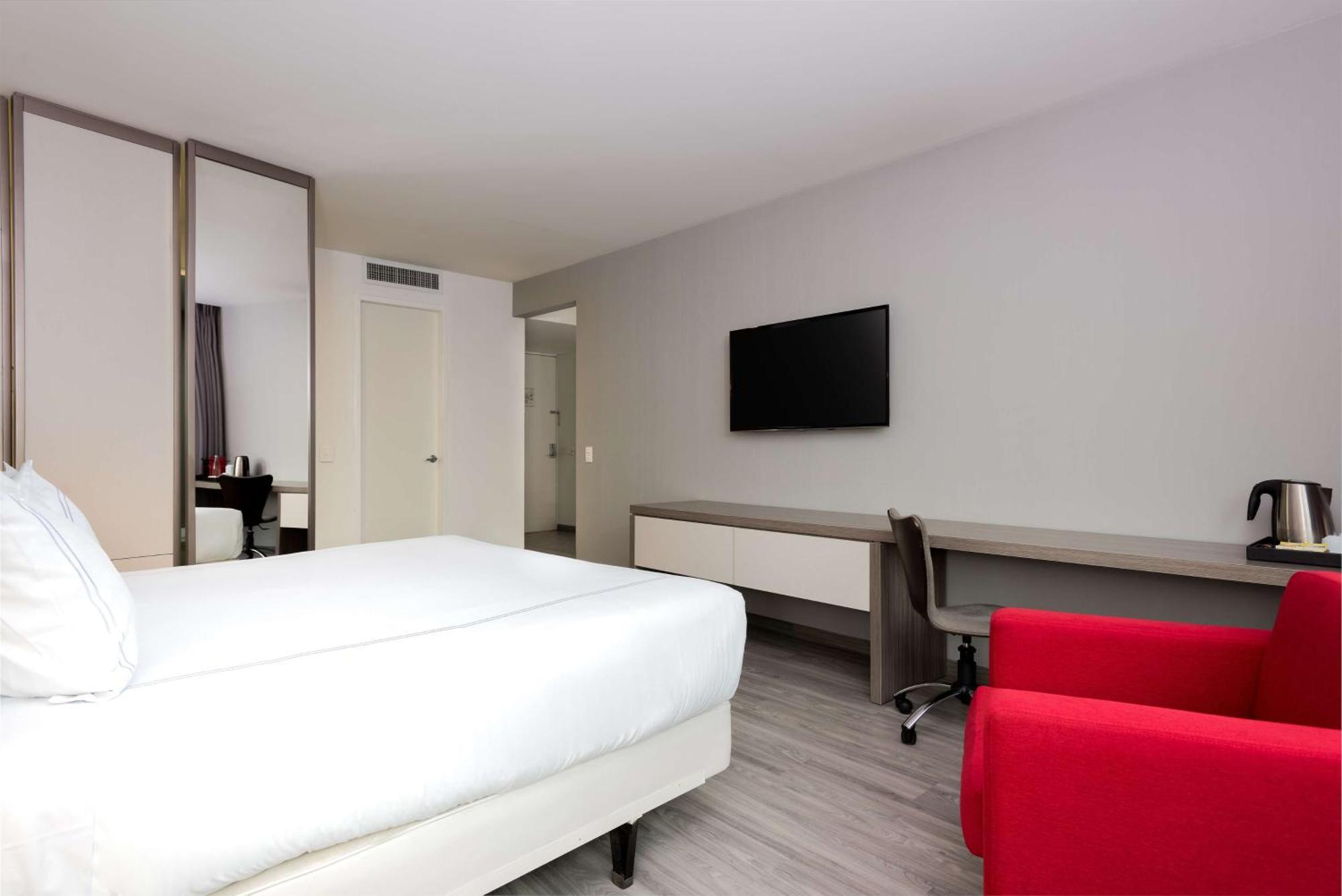 Hotel Nh Collection Medellin Royal Extérieur photo